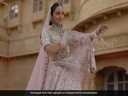 <i>Koffee With Karan 8</i>: Kiara Advani Explains The "Edited Shot" Of Sidharth Malhotra Tapping Watch In Wedding Video <i>Koffee With Karan 8</i>: Kiara Advani Explains The "Edited Shot" Of Sidharth Malhotra Tapping Watch In Wedding Video