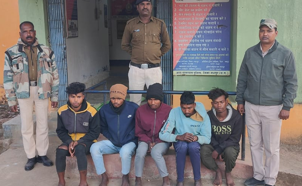 Jashpur: घर लौट रही नाबालिग लड़की से गैंगरेप, पुलिस ने 5 आरोपियों को किया गिरफ्तार