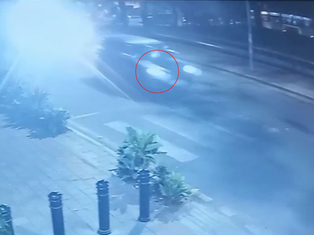 Bengaluru Man Dragged By Cab For 400 Metres On Busy Road