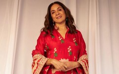 "It's Very Nice" - Neena Gupta Enjoys Homemade Puri-Sabzi On Her Flight