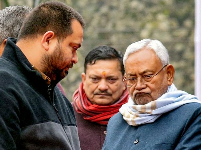 नीतीश कुमार और तेजस्वी यादव के क्यों बिगड़ गए रिश्ते?