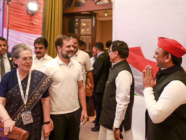 Akhilesh Yadav Says Alliance With Congress "Off To Good Start" On 11 Seats