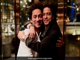 <i>Dunki</i> Actor Anil Grover's Post For "Guiding Force" Shah Rukh Khan <i>Dunki</i> Actor Anil Grover's Post For "Guiding Force" Shah Rukh Khan