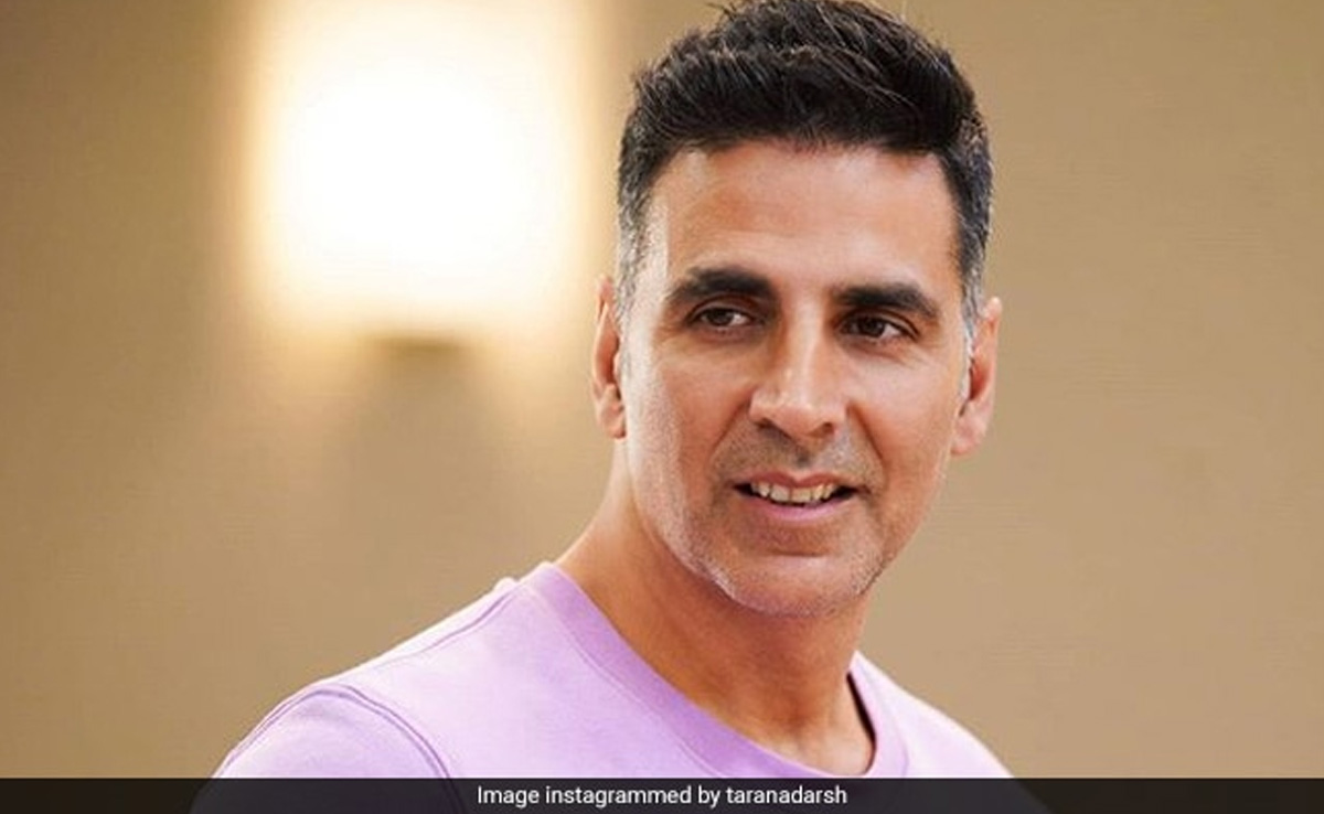 अक्षय कुमार ने रिपब्लिक डे पर कहा, "नया भारत, नया आत्मविश्वास, नया विजन, हमारा समय आ गया है, हैप्पी रिपब्लिक डे जय हिंद जय भारत"