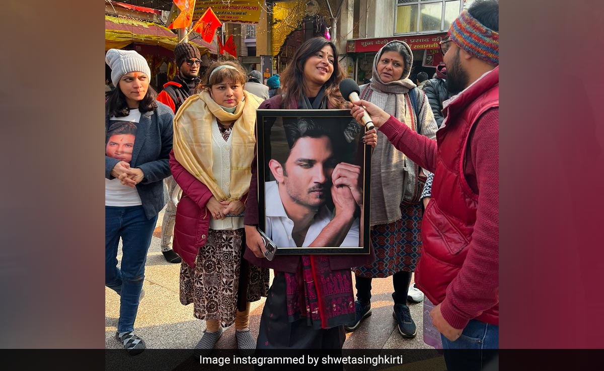 Sushant Singh Rajput Fan Celebrates Birth Anniversary In A Temple. His Sister Shweta Says, "It Warmed My Heart"