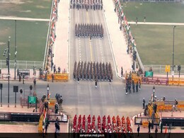 गणतंत्र के स्पेशल 26: कर्तव्य पथ पर दिखेगा महिला CISF दस्ते का दम, खास मकसद से हुआ था गठन गणतंत्र के स्पेशल 26: कर्तव्य पथ पर दिखेगा महिला CISF दस्ते का दम, खास मकसद से हुआ था गठन
