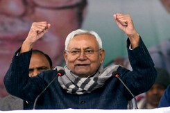 Nitish Kumar May Exit Alliance In Bihar, Likely To Go With BJP Again: Sources Nitish Kumar May Exit Alliance In Bihar, Likely To Go With BJP Again: Sources