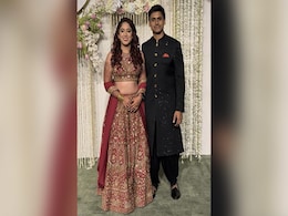 रिसेप्शन पर इस अंदाज में पहुंचे नुपुर और आइरा, आमिर की बेटी के लुक ने किया फैन्स को इम्प्रेस, बोले- अब लगी दुल्हन रिसेप्शन पर इस अंदाज में पहुंचे नुपुर और आइरा, आमिर की बेटी के लुक ने किया फैन्स को इम्प्रेस, बोले- अब लगी दुल्हन