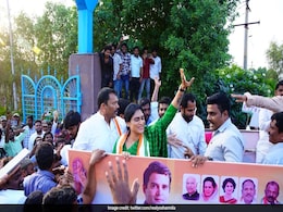 YS Sharmila Takes Oath As Andhra Congress Chief, Slams Brother Jagan Reddy YS Sharmila Takes Oath As Andhra Congress Chief, Slams Brother Jagan Reddy