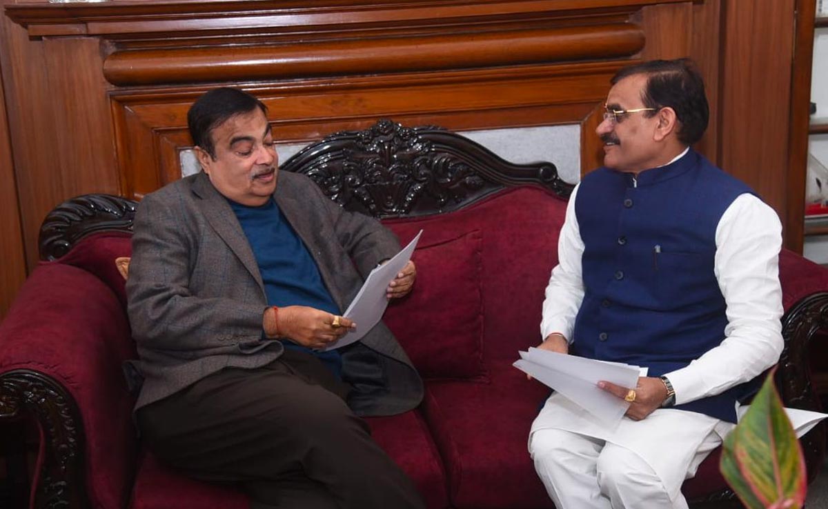 Panna: भाजपा प्रदेश अध्यक्ष विष्णुदत्त शर्मा ने केंद्रीय मंत्री गडकरी से की मुलाकात, इन मांगों से संबंधित सौंपा पत्र&nbsp;