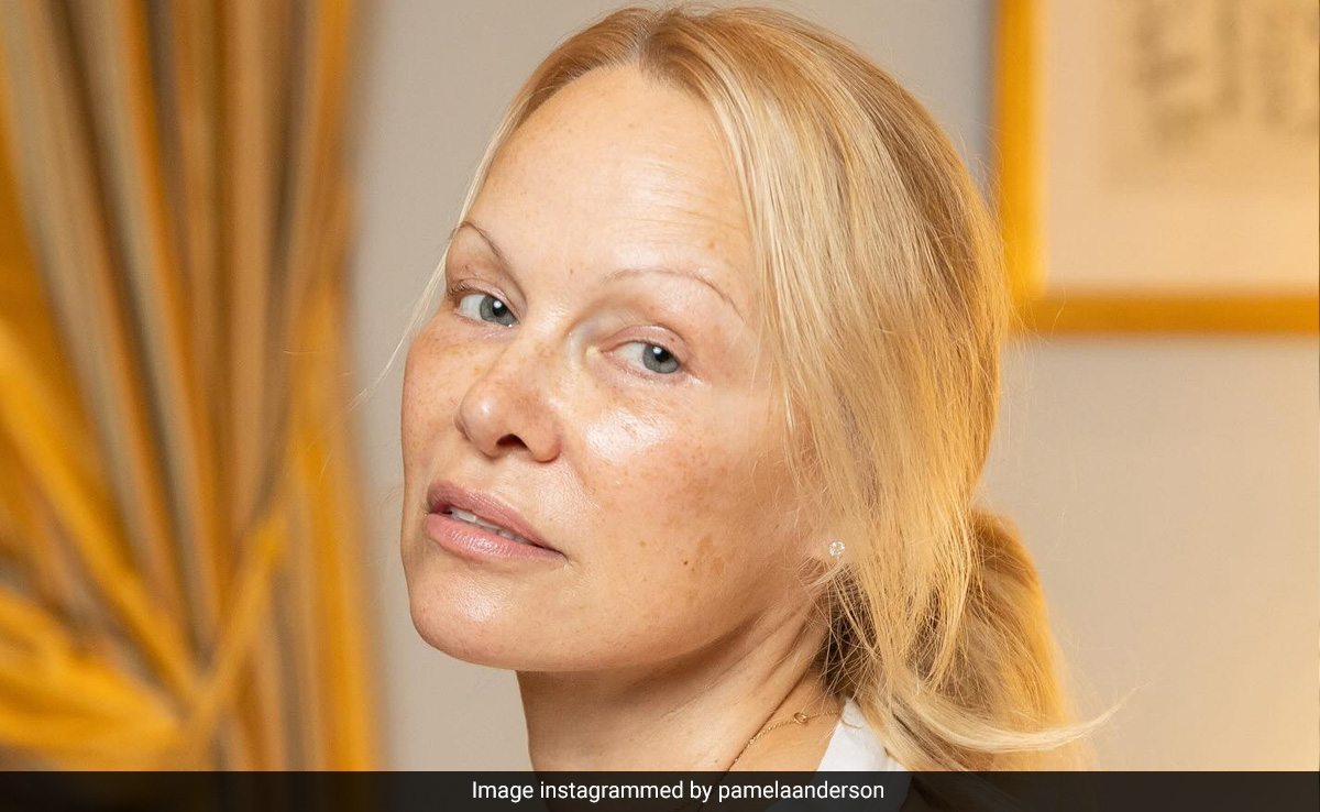 Pamela Anderson Trusts Just One Product For Her Makeup-Free Beauty Routine. Hint: You Own One Too