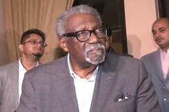 Clive Lloyd On Whether Virat Can Break Sachin's Record Of 100 Centuries: "He Can Achieve Anything..." Clive Lloyd On Whether Virat Can Break Sachin's Record Of 100 Centuries: "He Can Achieve Anything..."