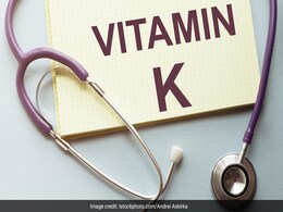 हड्डियों और दिल की सेहत को अच्छा रखता है विटामिन के, जानिए किन चीजों में Vitamin K की भरपूर मात्रा होती है  हड्डियों और दिल की सेहत को अच्छा रखता है विटामिन के, जानिए किन चीजों में Vitamin K की भरपूर मात्रा होती है