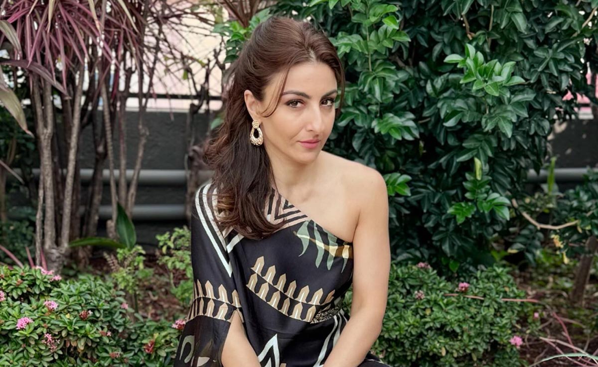 A Peek Into Soha Ali Khan's Nutritiously 'Same' Breakfast And Lunch Meals