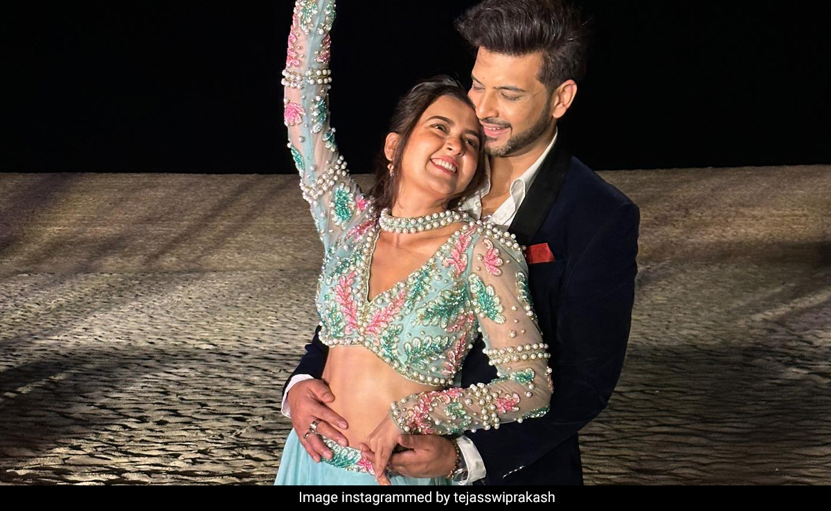 Tejasswi Prakash Is "Romanticising Life" With Karan Kundrra. See Post