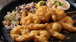 Beer Batter Prawns That Will Make Your Guests Go 'Wow' On A Weeknight! (Recipe Inside)