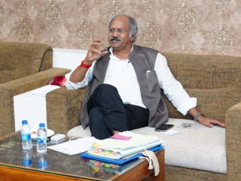 Chhattisgarh : रामलला के प्राण प्रतिष्ठा के दिन स्कूल-कॉलेज रहेंगे बंद, स्पेशल ट्रेन भी चलाएगी सरकार, मंत्री ने कही ये बात Chhattisgarh : रामलला के प्राण प्रतिष्ठा के दिन स्कूल-कॉलेज रहेंगे बंद, स्पेशल ट्रेन भी चलाएगी सरकार, मंत्री ने कही ये बात