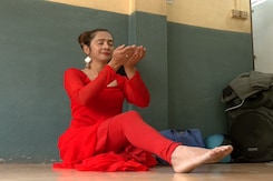 Nepalese Woman's Inspiring Journey In Dance Despite Losing A Leg To Cancer Nepalese Woman's Inspiring Journey In Dance Despite Losing A Leg To Cancer