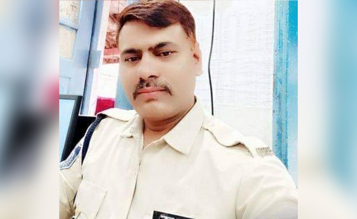 शहीद हेड कांस्टेबल राकेश ठाकुर का राजकीय सम्मान से हुआ अंतिम संस्कार, CM मोहन यादव ने श्रद्धांजलि