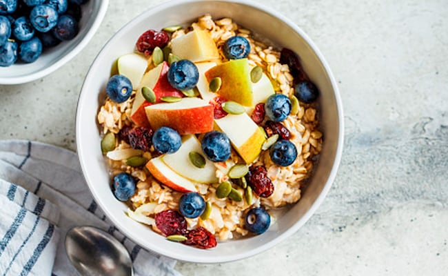 Nutritionist Suggests Healthy Homemade Muesli Recipe Which Is No-Sugar, Gluten-Free