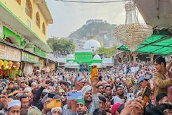 Garib Nawaz Urs 2024: 14 जनवरी को अजमेर आएंगे 400 पाकिस्तानी जायरीन Garib Nawaz Urs 2024: 14 जनवरी को अजमेर आएंगे 400 पाकिस्तानी जायरीन