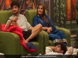 अभिषेक कुमार की मां ने खोली ईशा मालवीय की पोल! एक्ट्रेस से बोलीं- घर से बाहर की बातें अंदर....  अभिषेक कुमार की मां ने खोली ईशा मालवीय की पोल! एक्ट्रेस से बोलीं- घर से बाहर की बातें अंदर....