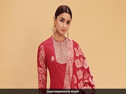 Lohari outfit ideas : इस लोहड़ी पर  बेस्ट एथनिक के लिए इन सेलिब्रिटीज से ले सकती हैं टिप्स Lohari outfit ideas : इस लोहड़ी पर  बेस्ट एथनिक के लिए इन सेलिब्रिटीज से ले सकती हैं टिप्स