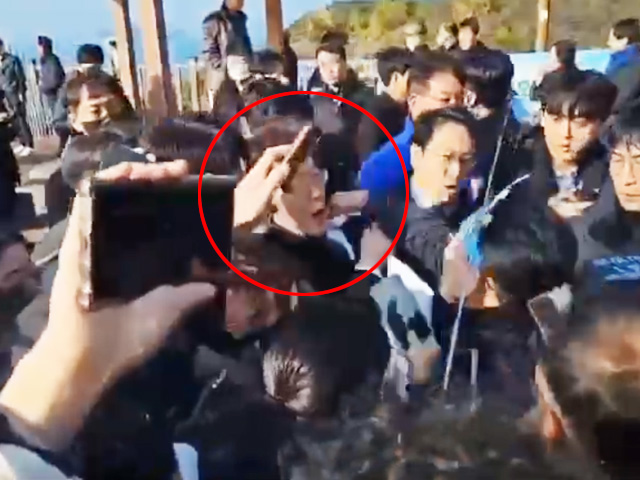 South Korea's Opposition Leader Stabbed In Neck While Talking To Reporters