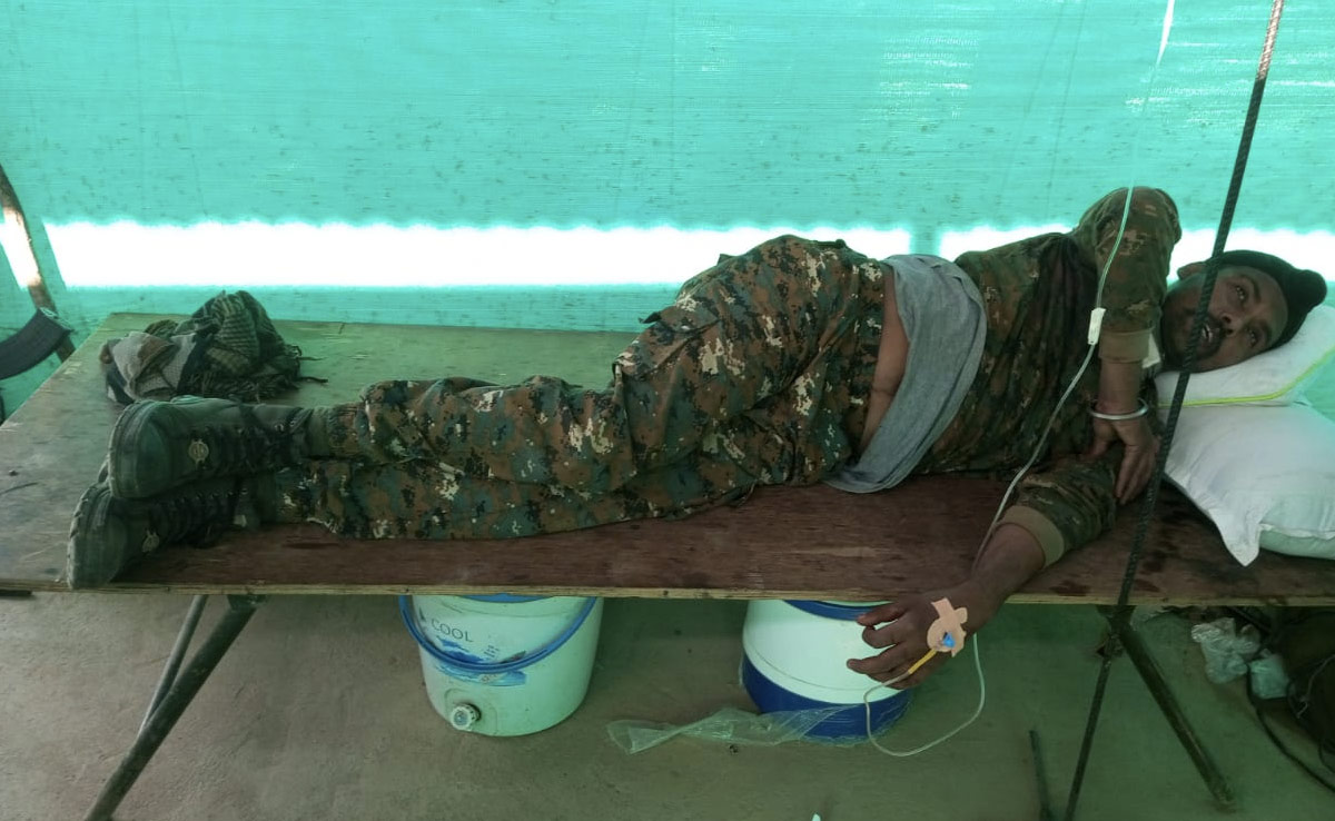 Chhattisgarh: सुकमा-बीजापुर सीमा कैंप पर नक्सलियों का बड़ा हमला, 3 जवान शहीद, 14 घायल