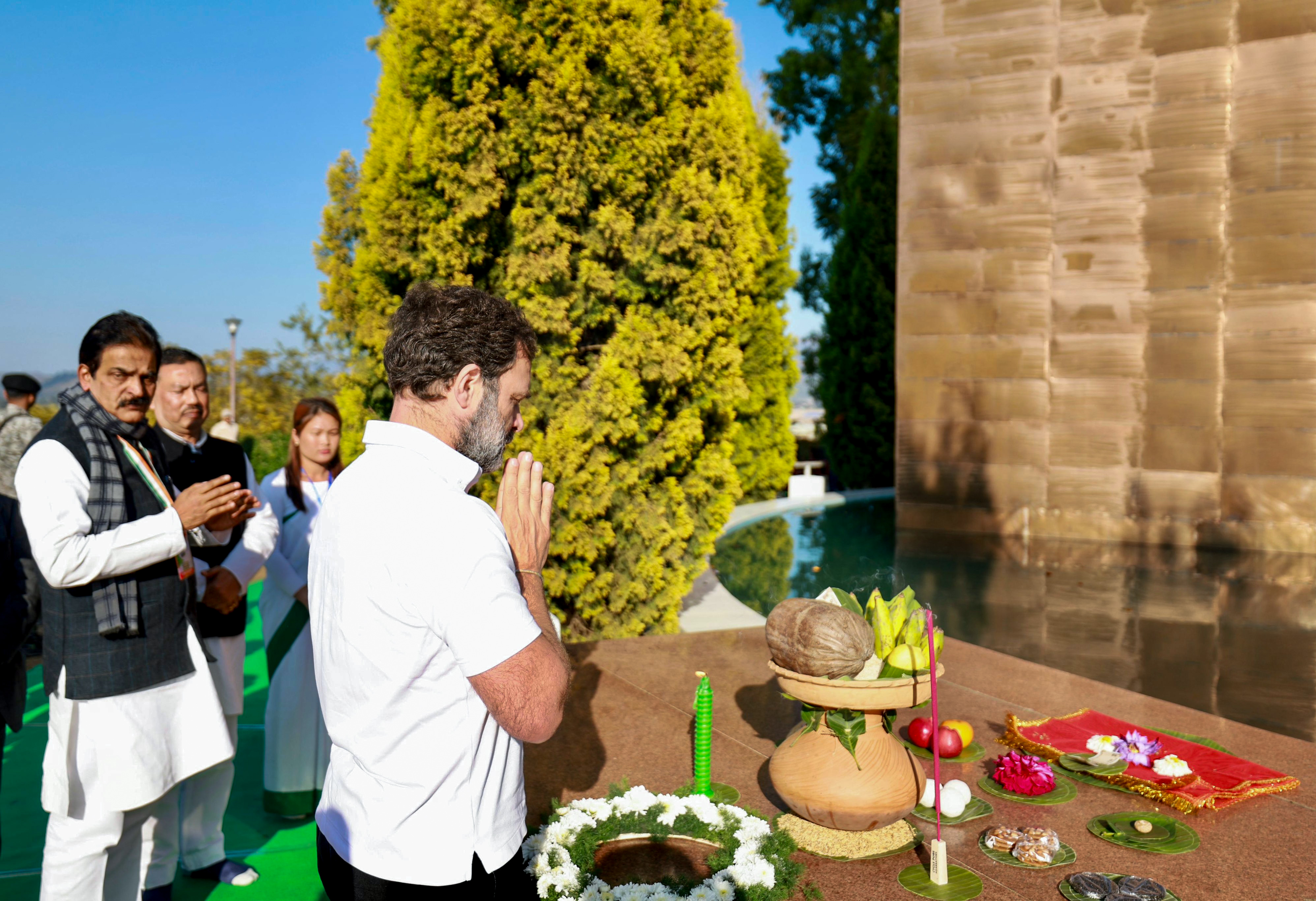 Opinion: Rahul Gandhi's Yatra 2.0 Delayed By Fog, Eclipsed By Milind Deora