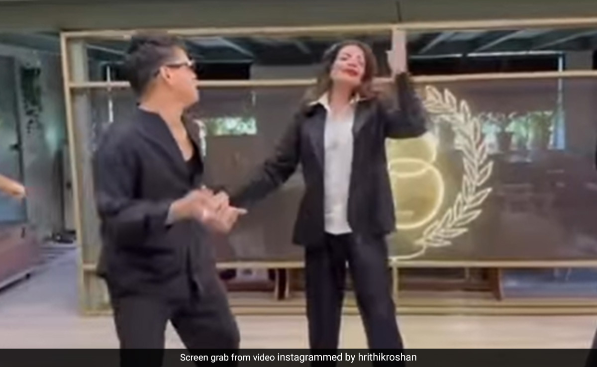 Hrithik Roshan Picked His Favourite Birthday Wish And It's From Sister Sunaina. We Love It Too