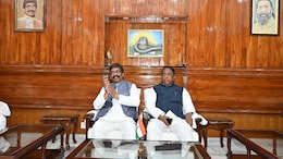 A Lalu Yadav Repeat In Jharkhand? Hemant Soren's Wife Attends MLAs' Meet