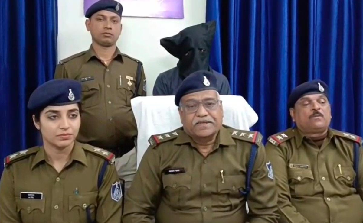 80 मोबाइल और 2 लैपटॉप के साथ युवक को किया गिरफ्तार...जबलपुर जीआरपी को मिली बड़ी सफलता