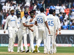 Ind vs Eng 2nd Test: भारतीय टीम को लगा बड़ा झटका, दूसरे टेस्ट से दो बड़े दिग्गज हुए बाहर Ind vs Eng 2nd Test: भारतीय टीम को लगा बड़ा झटका, दूसरे टेस्ट से दो बड़े दिग्गज हुए बाहर