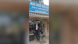 "Vocal For Local": Australian Envoy Gets Beard Trimmed At Local Shop In Delhi
