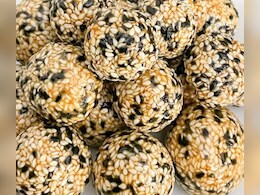 Makar Sankranti 2024: मकर संक्रांति में शुभ माने जाते हैं तिल के लड्डू, जानें क्यों मनाया जाता है यह अनोखा त्योहार? Makar Sankranti 2024: मकर संक्रांति में शुभ माने जाते हैं तिल के लड्डू, जानें क्यों मनाया जाता है यह अनोखा त्योहार?