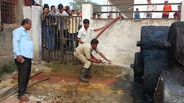 बालाघाट: स्कूल के&nbsp;हॉकी मैदान में आग लगने से भारी नुकसान,&nbsp;लाखों की एस्ट्रोटर्फ जलकर हुई खाक