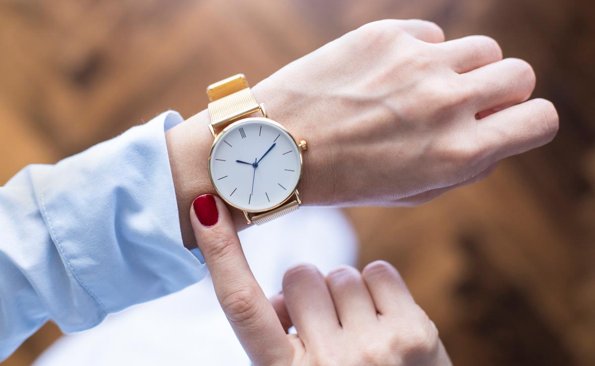 Amazon Great Republic Day Sale: Grab These Stunning Watches For Women Under Rs 5,000 From Great Brands Like Titan, Casio And More