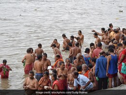 Makar Sankranti 2024: मकर संक्रांति पर करीब 21 लाख लोगों ने संगम में लगाई डुबकी