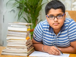 Parenting Tips: अपने बच्चों को स्मार्ट बनाना चाहते हैं तो सिखाएं ये 5 आदतें, बढ़ेगा सेल्फ कॉन्फिडेंस बनेगा इंटेलिजेंट Parenting Tips: अपने बच्चों को स्मार्ट बनाना चाहते हैं तो सिखाएं ये 5 आदतें, बढ़ेगा सेल्फ कॉन्फिडेंस बनेगा इंटेलिजेंट