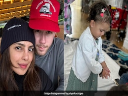 प्रियंका चोपड़ा ने जोनस फैमिली के साथ शेयर की बेटी मालती की नई तस्वीरें, दादा-पोती की फोटो ले गई फैंस का दिल प्रियंका चोपड़ा ने जोनस फैमिली के साथ शेयर की बेटी मालती की नई तस्वीरें, दादा-पोती की फोटो ले गई फैंस का दिल