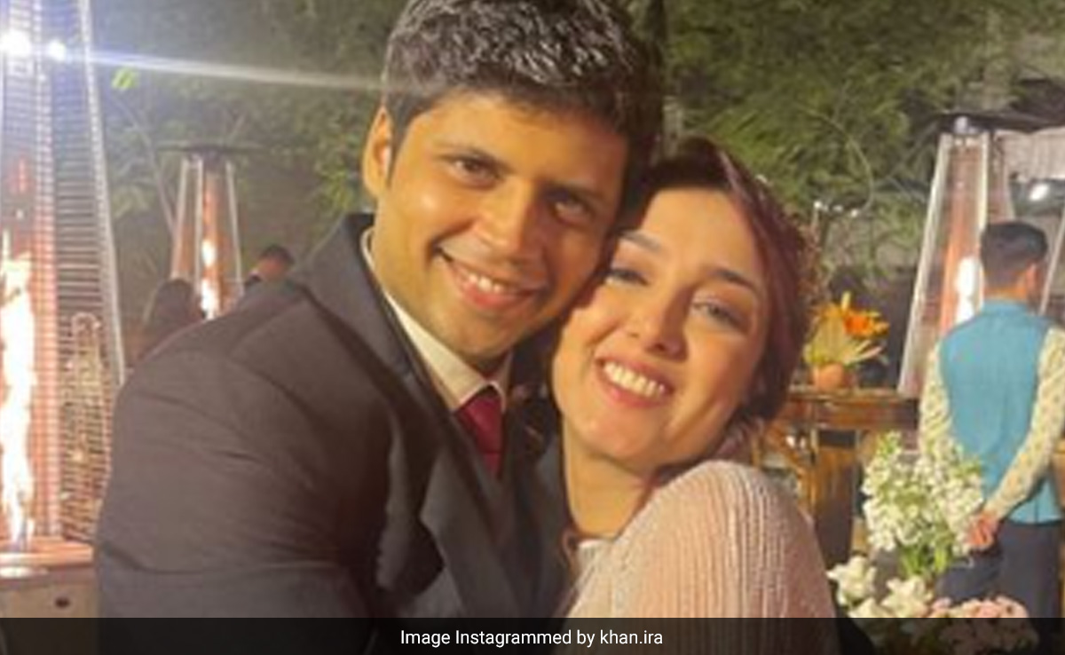 POV: You Are A Bride Posing With Your "Ex-Fiance." See Ira Khan's LOL Posts