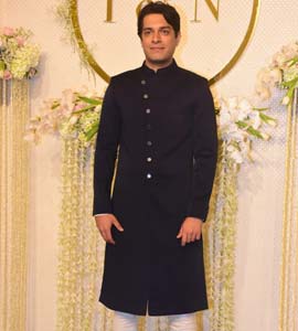 Junaid Khan Is The Internet's New Crush