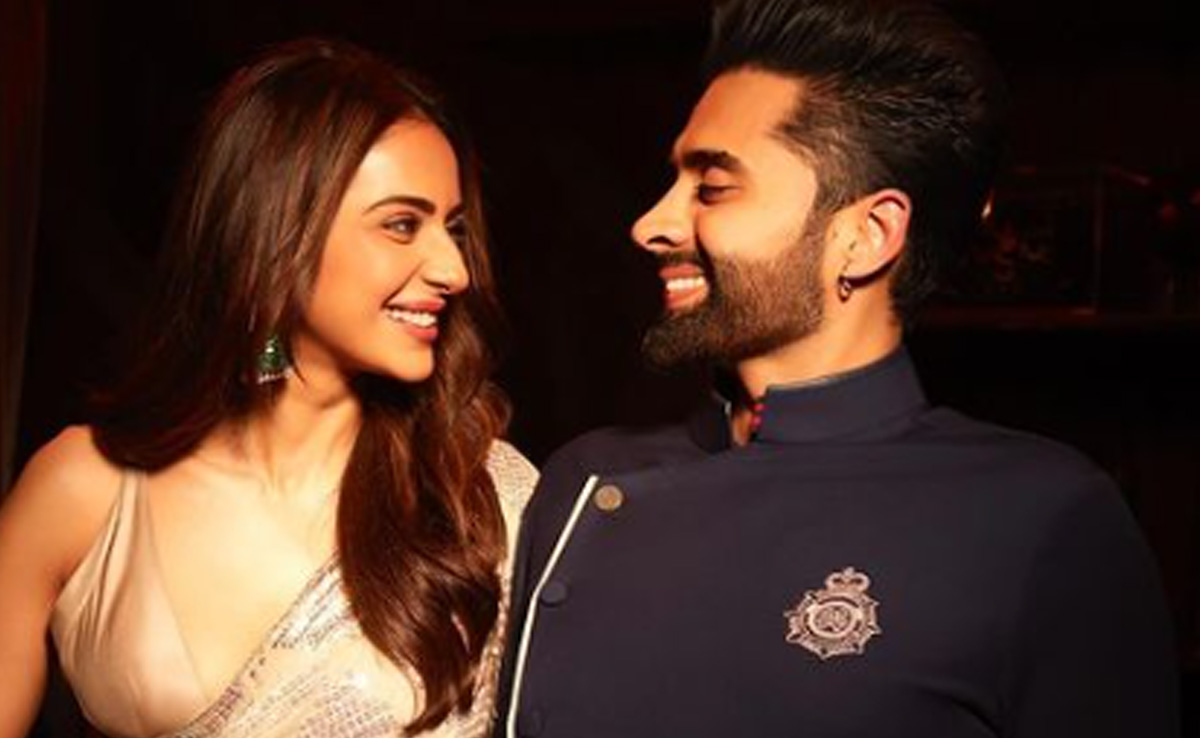 Bollywood Marriage: फरवरी में शादी के बंधन में बधेंगे जैकी भगनानी और रकुल प्रीति सिंह!