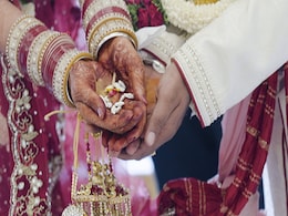 Kharmas 2024: जनवरी में इस दिन समाप्त हो जाएंगे खरमास, एक बार फिर शुरू होंगे मांगलिक कार्य  Kharmas 2024: जनवरी में इस दिन समाप्त हो जाएंगे खरमास, एक बार फिर शुरू होंगे मांगलिक कार्य