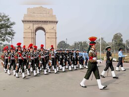 चंद्रयान-3, पूर्ण महिला त्रि-सेवा दल... देखें Republic Day Parade की खास तस्वीरें चंद्रयान-3, पूर्ण महिला त्रि-सेवा दल... देखें Republic Day Parade की खास तस्वीरें