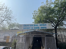 टीबी को हराने के लिए एक्टिव हुई सरकार, 50% जिलों में होगा BCG टीकाकरण, ये है प्लान... टीबी को हराने के लिए एक्टिव हुई सरकार, 50% जिलों में होगा BCG टीकाकरण, ये है प्लान...