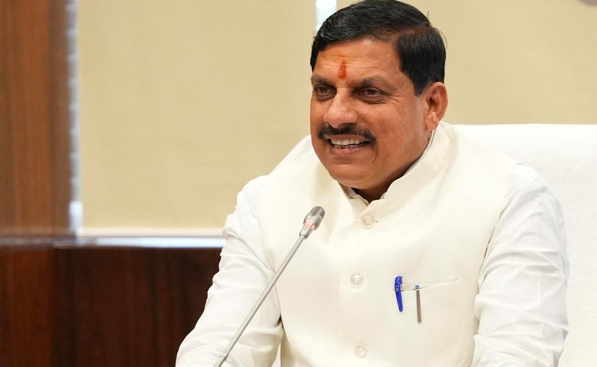 Chhindwara: नकुलनाथ ने शाह को बोला 'गद्दार' तो पलटवार में सीएम मोहन बोले... Chhindwara: नकुलनाथ ने शाह को बोला 'गद्दार' तो पलटवार में सीएम मोहन बोले...