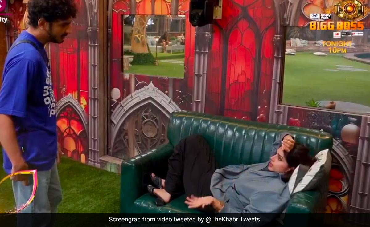 मुनव्वर फारुखी के बदले तेवर देख आयशा खान का चढ़ा पारा, बोलीं- मैंने आपके साथ गलत किया...