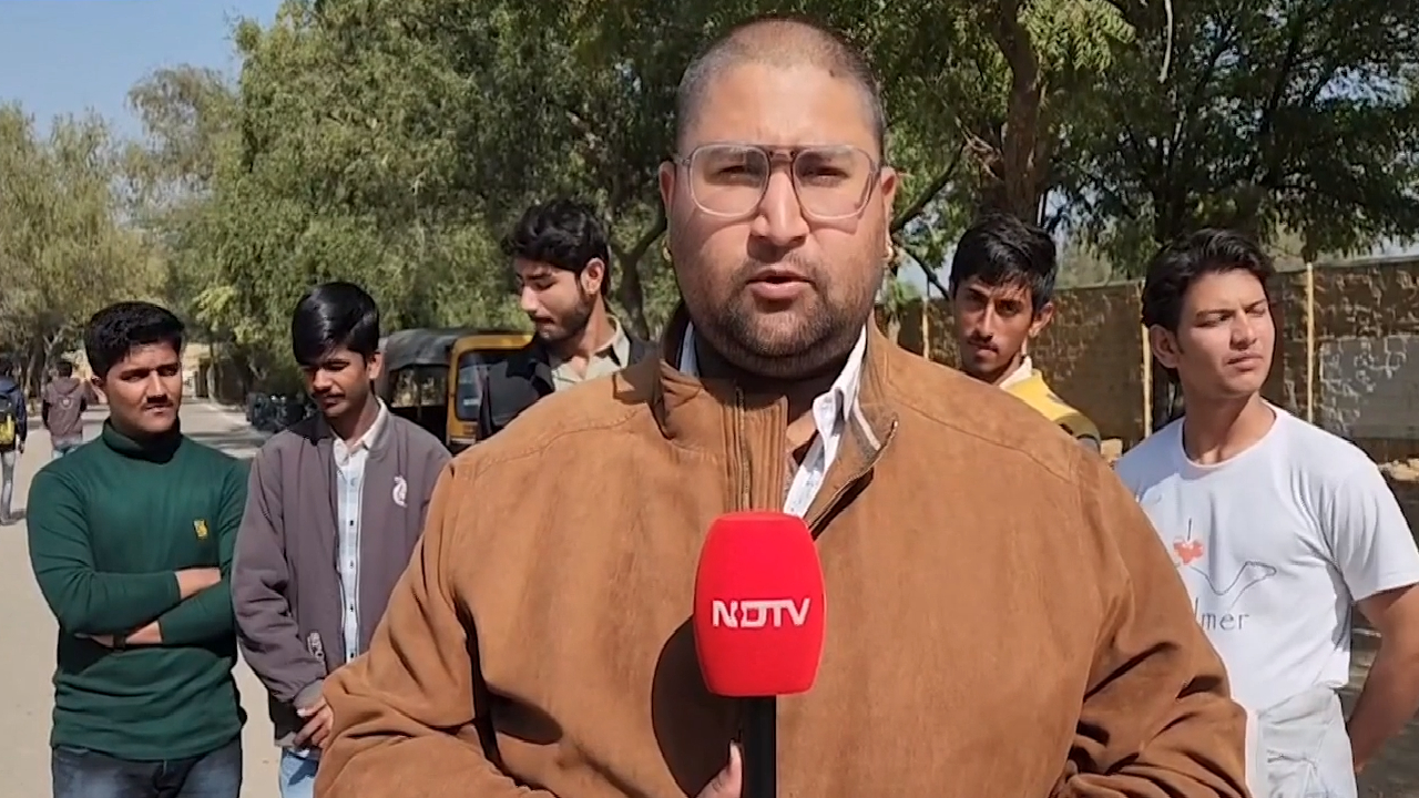 लोकसभा चुनाव में सबसे बड़ा मुद्दा क्या? पहली बार वोट देने वाले युवाओं से सुनिए